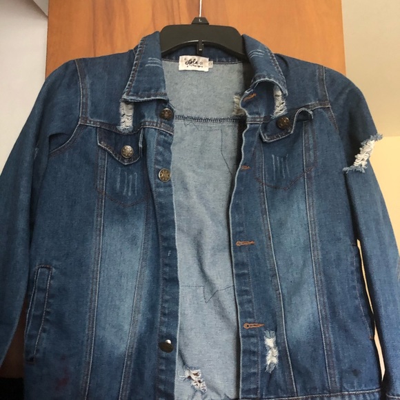 Blue Jean jacket with sequin unicorn - Picture 2 of 5